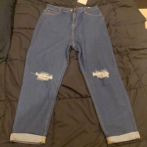 NWT Boohoo High Waist Tall Distressed Mom Jeans